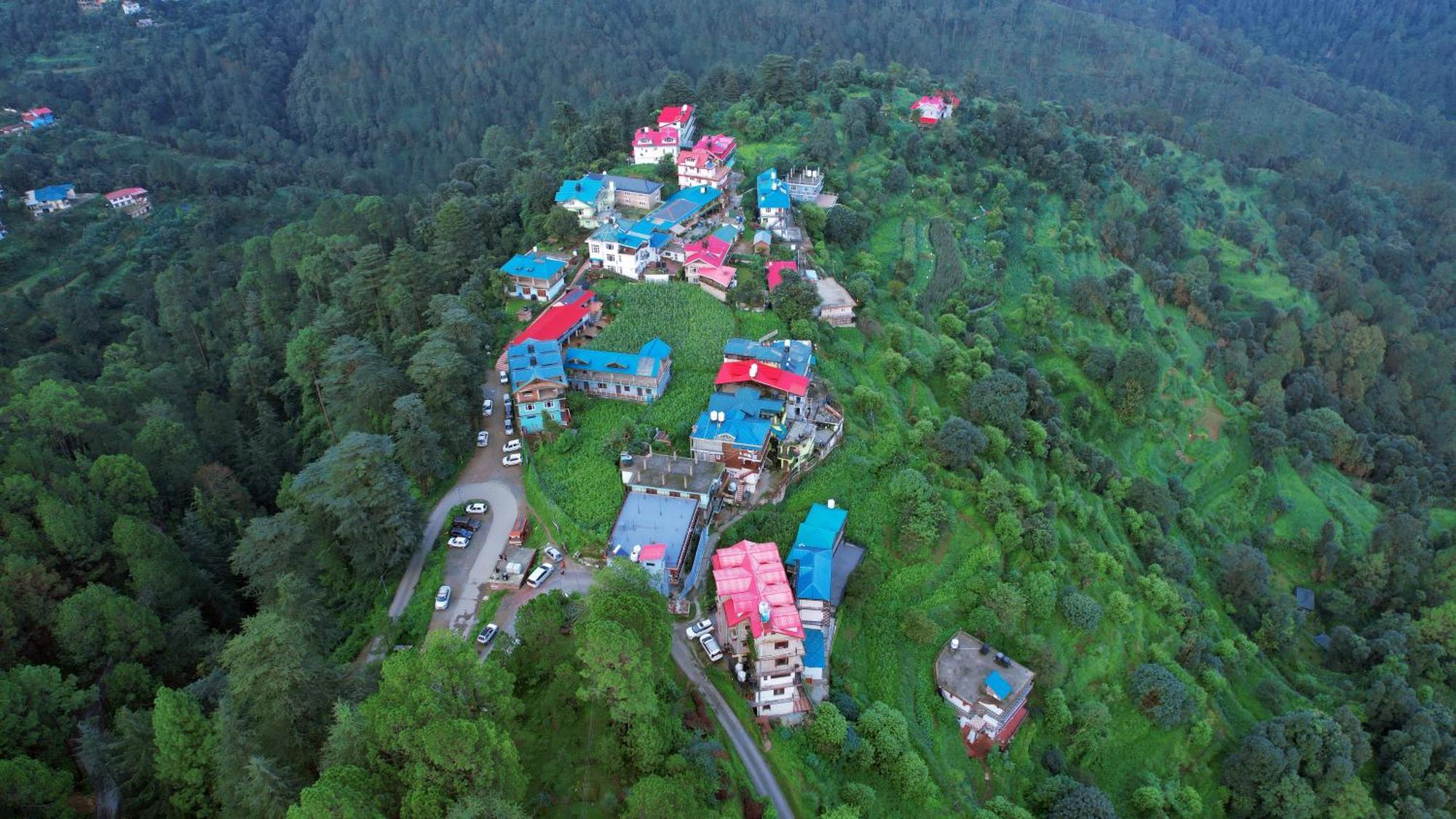 Shimla Hills Apartments 2Bhk Exteriör bild