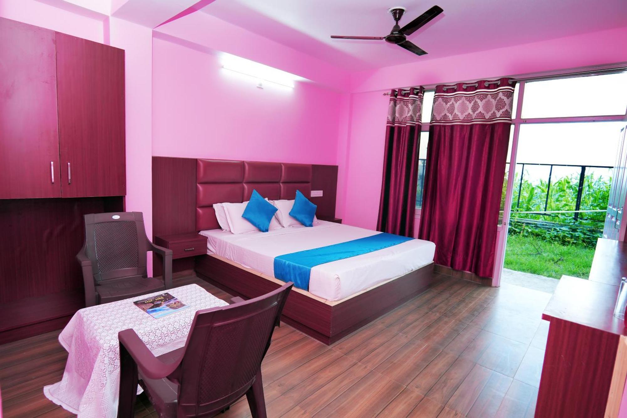 Shimla Hills Apartments 2Bhk Exteriör bild